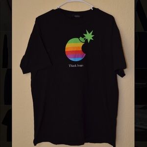 THE HUNDREDS “think huge” Tee